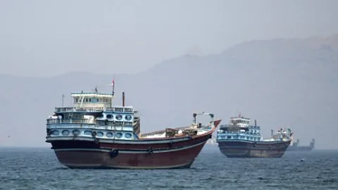 Global News Podcast, Trump plans to reopen Strait of Hormuz
