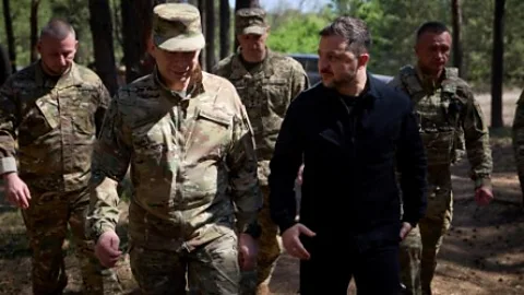 Global News Podcast, Russia and Ukraine begin short ceasefire