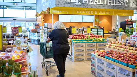 World Business Report, US price worries: customers tighten purse strings