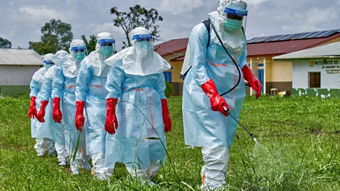 Newshour, Newshour, WHO upgrades risk from Ebola to 'very high' in DRC