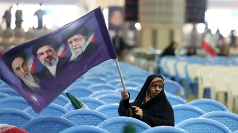 Newshour, Newshour, Iran accuses US of breaching ceasefire
