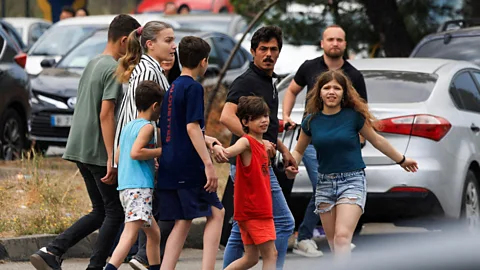 Newshour, Newshour, Israel PM orders strikes on Beirut suburbs