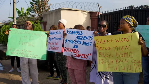 Focus on Africa, Nigerian teachers protest school kidnappings