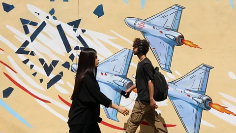 Weekend, Weekend, Gulf states come under fire in US-Iran strikes