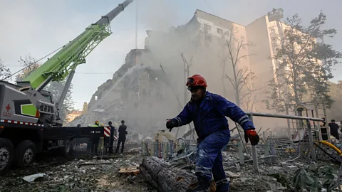 Global News Podcast, Russia launches massive attack on Kyiv