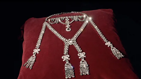 Marie Antoinette's necklace scandal