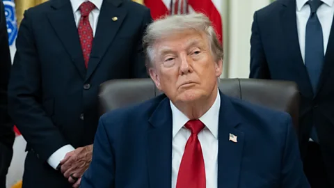 Global News Podcast, US reinstates naval blockade on Iran