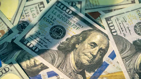 World Business Report, US banks make huge profits