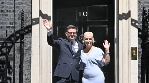Global News Podcast, Burnham becomes UK's seventh PM in a decade