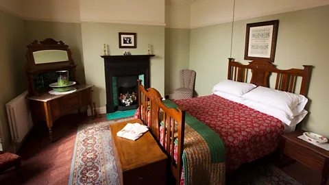 Dylan Thomas' bedroom (Credit: Alamy)