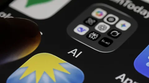 Global News Podcast, President Trump suggests AI restrictions