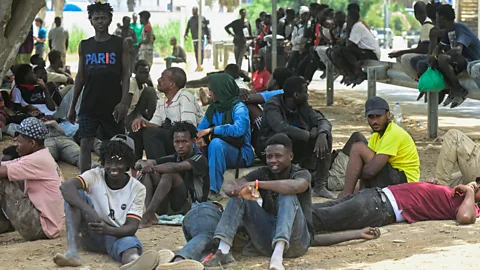 Newshour, Emergency EU talks after mass migrant influx