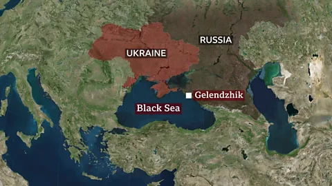 Global News Podcast, Ukrainian drone kills seven on Russian beach