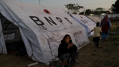 Newshour, Rescue efforts continue in Indonesia