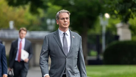 Newshour, US warns of 'economic D-Day' against Iran