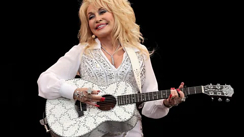 Newshour, Country music legend Dolly Parton dies