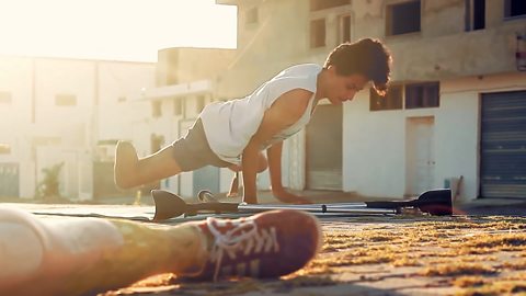 The double-amputee breakdancer who's going without new legs for his family