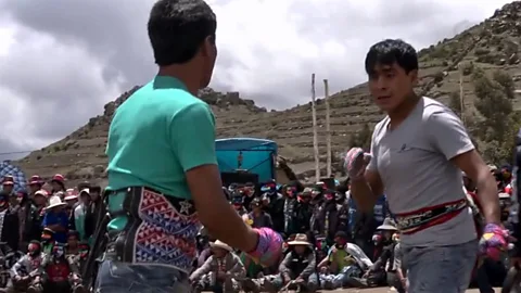 The Vice Guide to Travel, Takanakuy