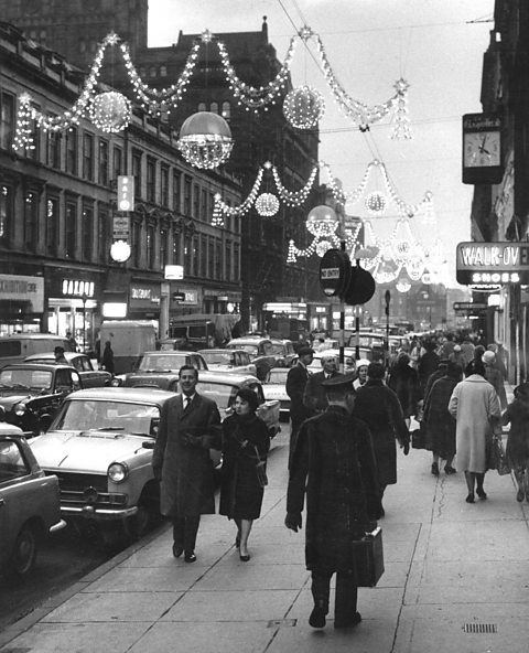 Buchanan Street at Christmas in 1967