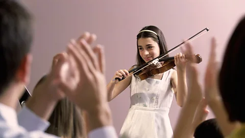 Is praising a child good or bad for them? (Thinkstock)