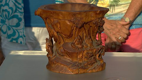 BBC One - Antiques Roadshow - 18th Century Chinese brush pot