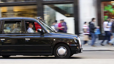 The longer London taxi drivers navigate the city's streets, the bigger certain parts of their brain tasked with memory and navigation grow (Thinkstock)