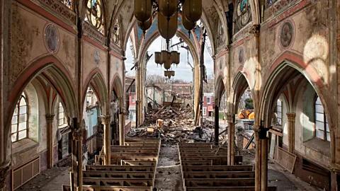 (Matthew Christopher)