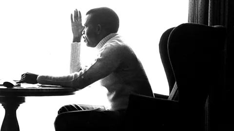 Chinua Achebe being interviewed in 1970 (Keystone Pictures USA/Alamy)