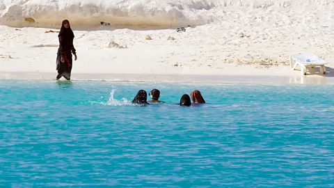 Diane Selkirk Women bathing at a local beach (Credit: Diane Selkirk)