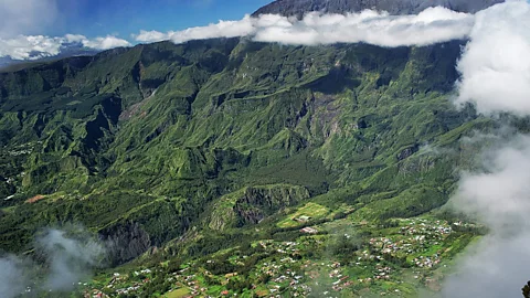 Miwok/Flickr/CC0 1.0 The island of La Réunion sits in the Indian Ocean between Madagascar and Mauritius (Credit:Miwok/Flickr/CC0 1.0)