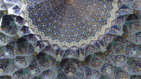 Hossein Lohinejadian / Alamy Stock Photo Shah Mosque, Isfahan