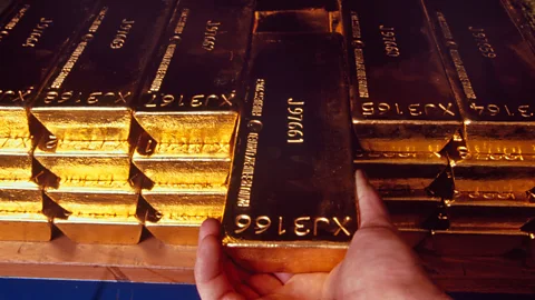 David Levenson/Alamy Stacks of gold bars are arranged on shelves in the Bank’s vaults (Credit: David Levenson/Alamy)