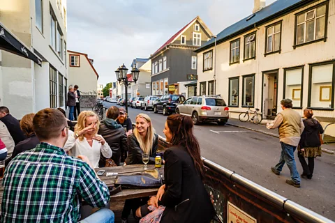 Yadid Levy/Alamy The locals enjoy Reykjavik’s bars and restaurants (Credit: Yadid Levy/Alamy)