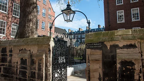 Amanda Ruggeri The Temple district is patchworked with courtyards and gardens (Credit: Amanda Ruggeri)