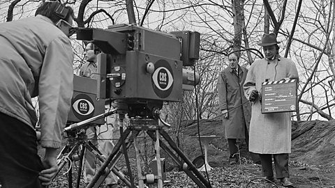 Dahl (back) in Central Park, New York City, for an episode of Way Out, March 1961.