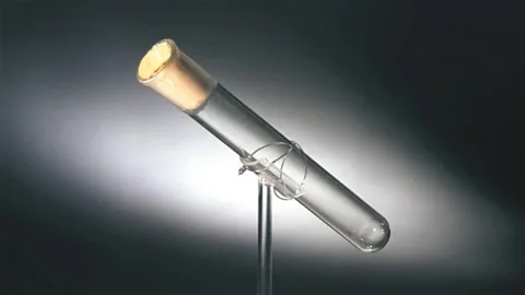 Henry Ford Museum/Creative Commons A phial said to contain the last breath of American inventor and businessman Thomas Edison is on display at the Henry Ford Museum (Credit: Henry Ford Museum/Creative Commons)