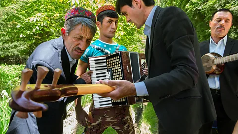 Pascal Mannaerts The Pamiri people have distinctive dances and music (Credit: Pascal Mannaerts)