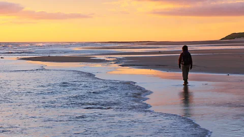 Alamy Many of us dream of getting rich. Few of us realise it could be lonely. (Credit: Alamy)