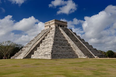 Temple of Kukulcan, El Castillo, Chichen Itza