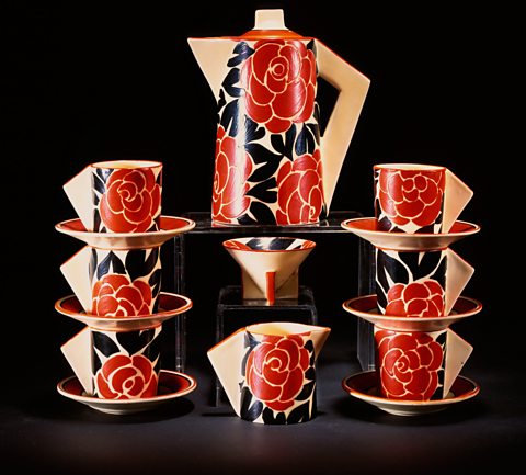 Latona Red Roses, Clarice Cliff, c.1930, ceramic