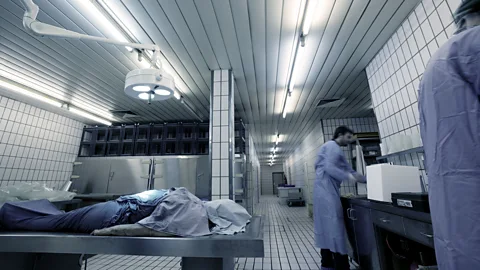 Science Photo Library Doctors now follow standard procedures to test for lingering signs of life (Credit: Science Photo Library)