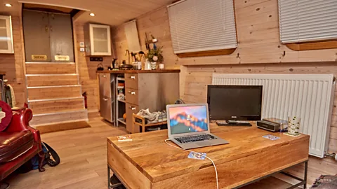 Tom Watkins Some houseboats, like this one, are roomy enough to feel like a floating ski lodge (Credit: Tom Watkins)