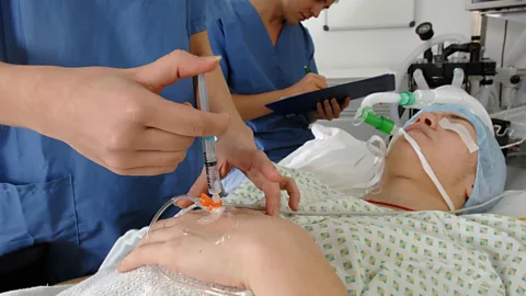Alamy Patients who are resistant to local anaesthetic may decide to instead lose consciousness with a general anaesthetic, which is a far more involved procedure (Credit: Alamy)