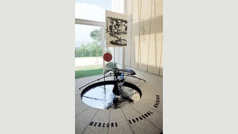 Alamy The Mercury Fountain by Alexander Calder referenced a Republican stronghold famous for its mercury mines (Credit: Alamy)