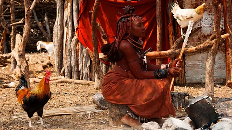 Alamy Himba people living their traditional life appear to have remarkable visual concentration, an ability to stay focused on the smallest details (Credit: Alamy)