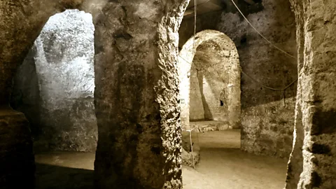 Pippo Pirozzi/VerginiSanita Association The Aqua Augusta aqueduct once spanned 100km across southern Italy (Credit: Pippo Pirozzi/VerginiSanita Association)