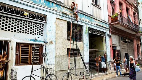 Tod Seelie Guirola Cepero is currently building his tallest bike yet (Credit: Tod Seelie)