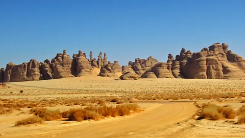 Saudi Arabia: Rock climbing takes off in unexpected destination