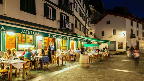 Stefano Politi Markovina/Alamy With work days ending at 8pm, Spaniards save their social lives for the late hours (Credit: Stefano Politi Markovina/Alamy)