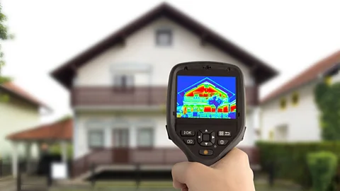 Alamy More portable thermal imaging cameras now are being used to ‘see’ heat loss from homes (Credit: Alamy)